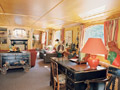Elegant Lounge